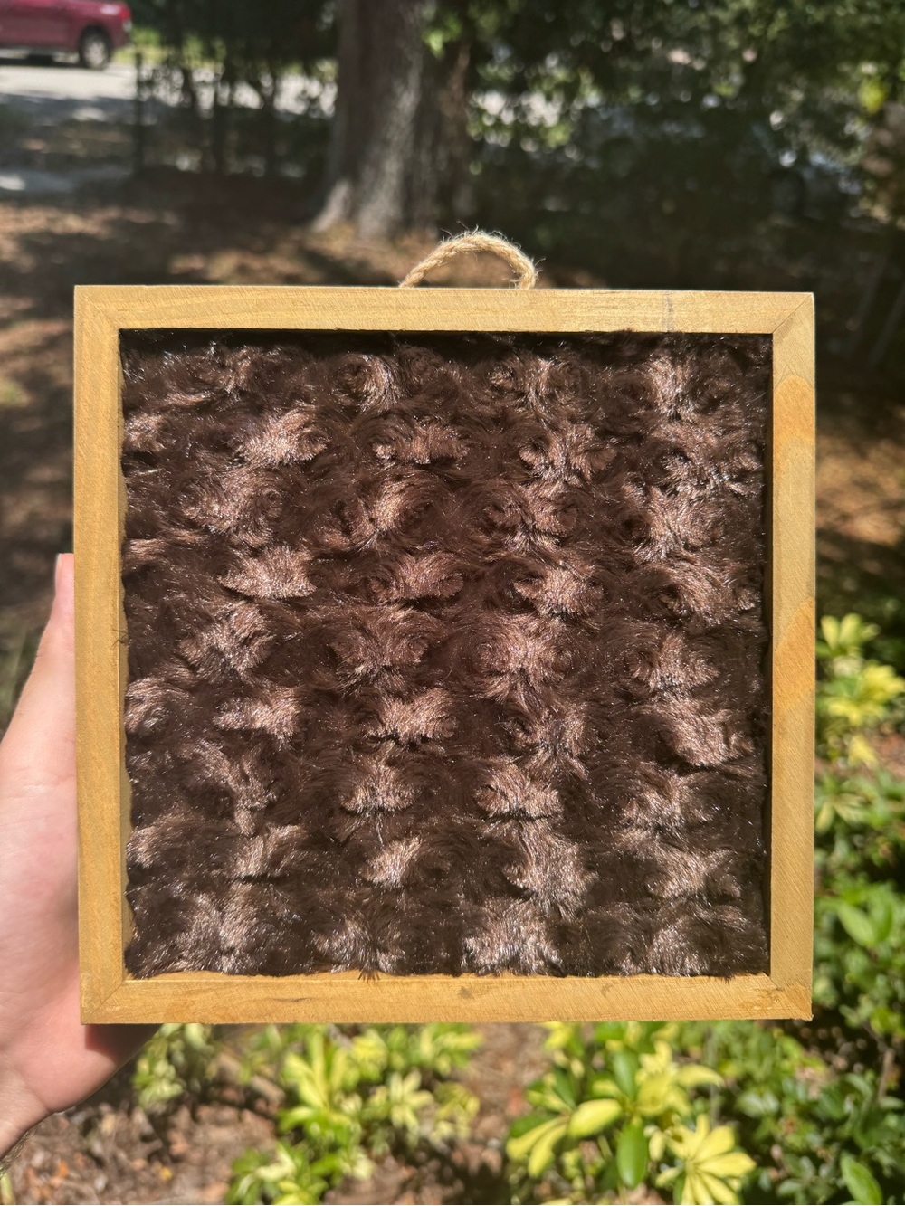 Handmade Pin Board with Dense Foam & Fur - 8x8in